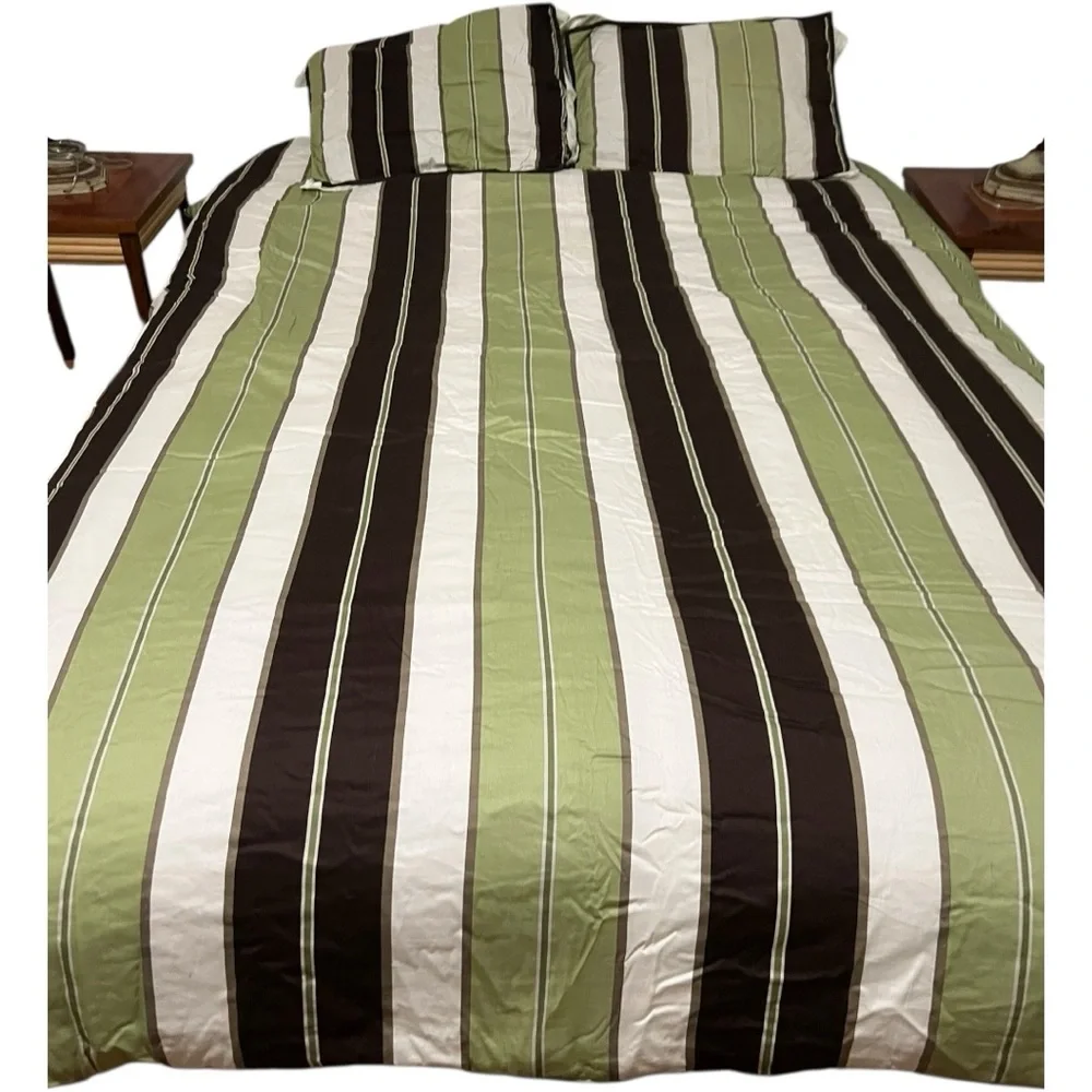 Queen Size Stripes Bedding Comforter Set 4 pieces